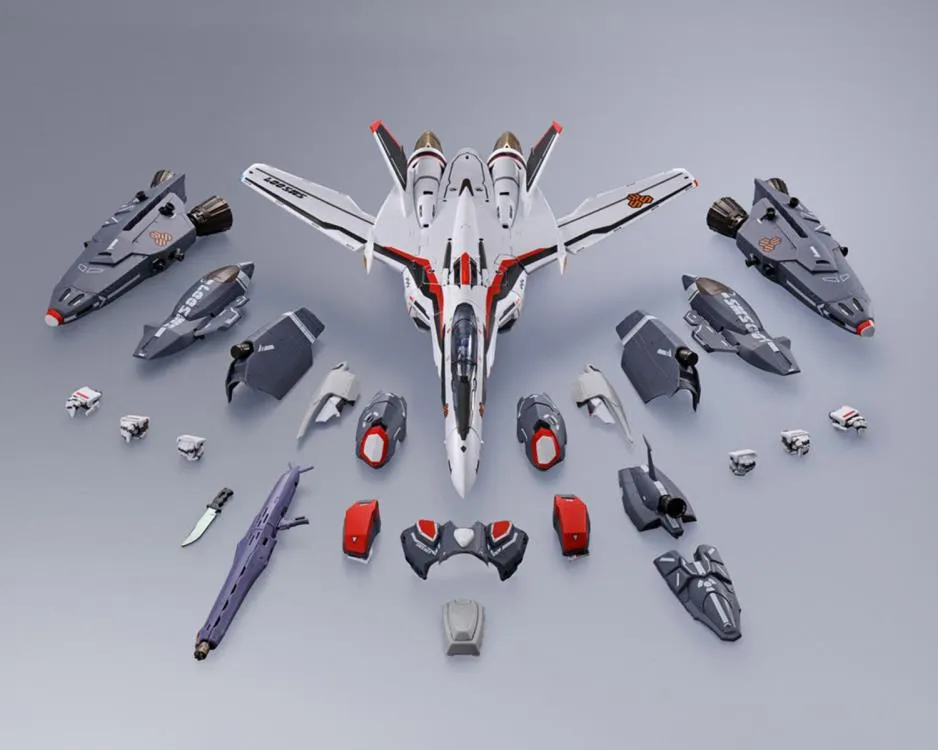 Bandai DX Chogokin Macross Frontier VF-25F Super Messiah Valkyrie (Alto Saotome Machine) Revival Ver. Action Figure