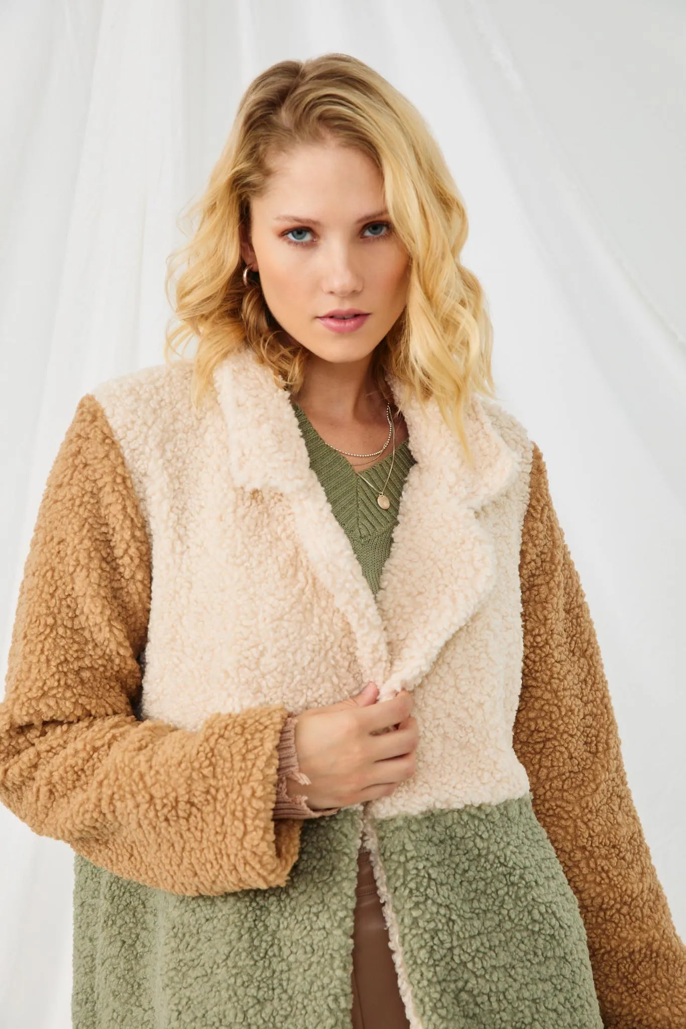 Fuzzy Fleece Collared Color Block Jacket