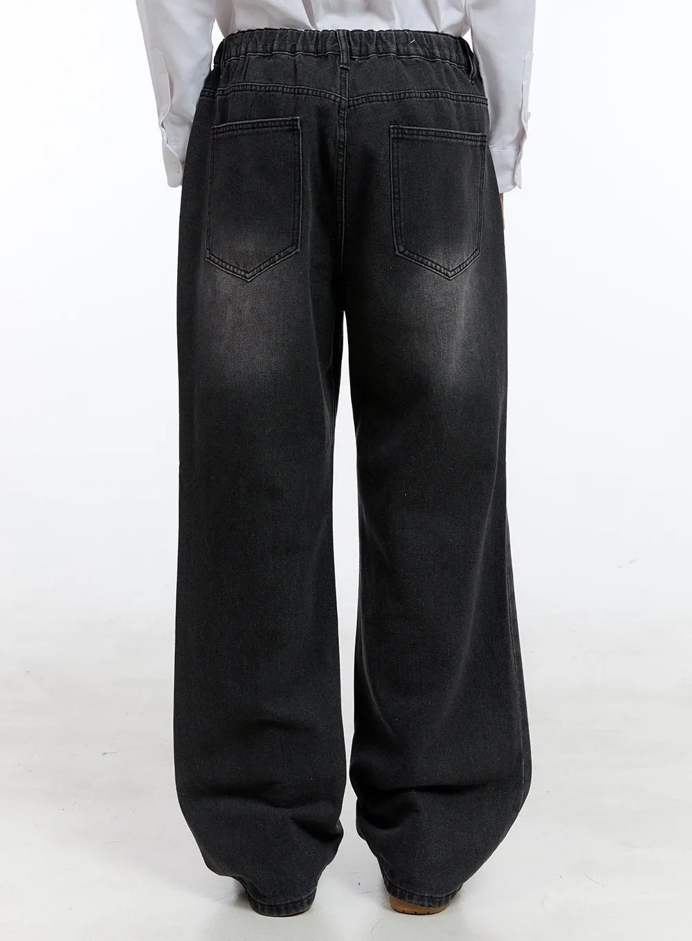 Men's Wide Fit Jeans (Black) IG428