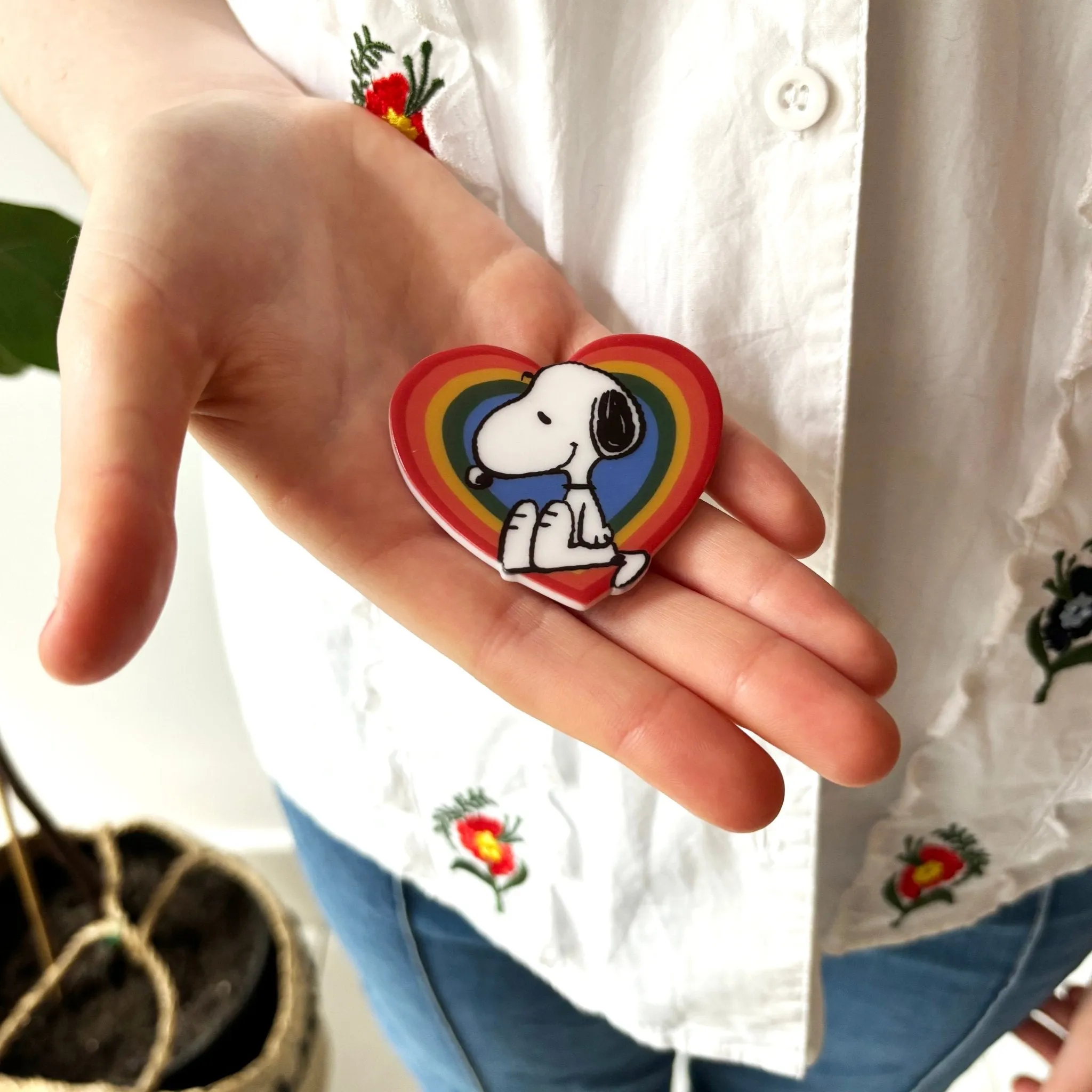 Peanuts Rainbow Pin Badge