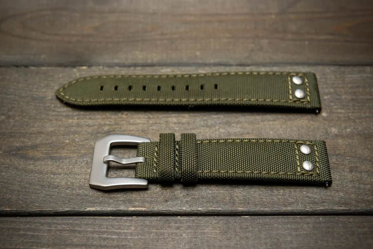 Sailcloth, Cordura military grade watch strap,  Quick-release spring bars are installed, lined with Lorica eco-leather by FinWacthStraps®