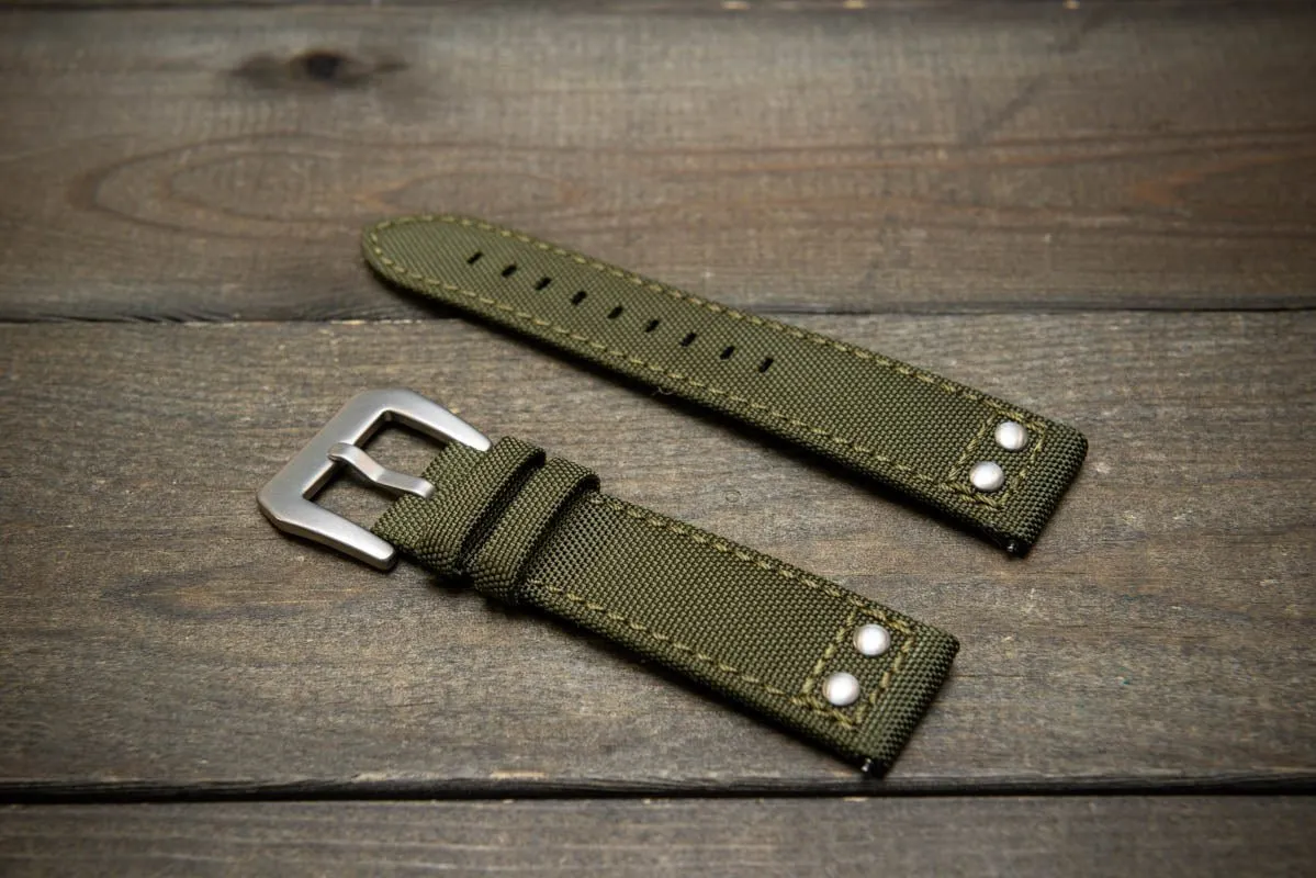 Sailcloth, Cordura military grade watch strap,  Quick-release spring bars are installed, lined with Lorica eco-leather by FinWacthStraps®