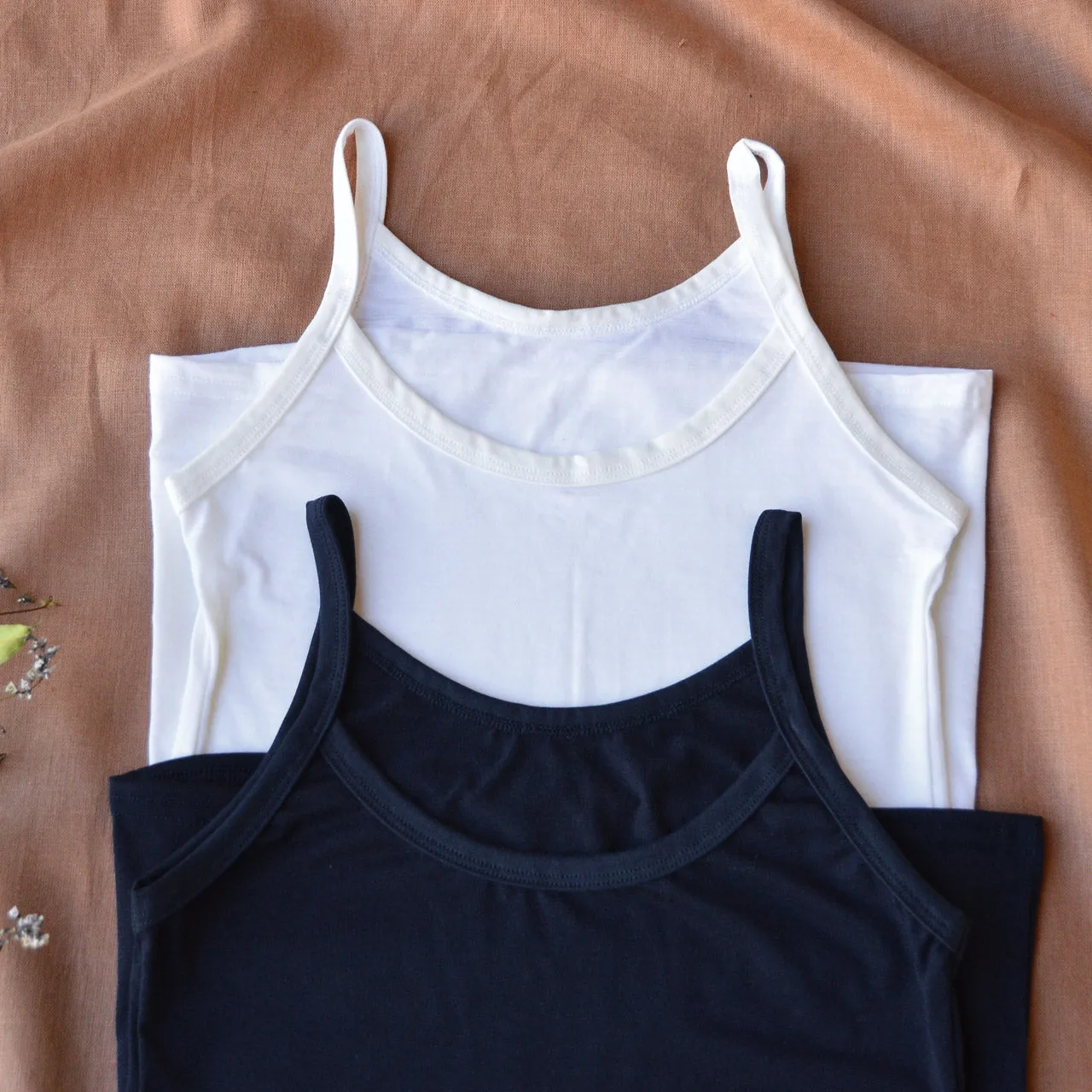 Women's Merino Singlet *Returning November